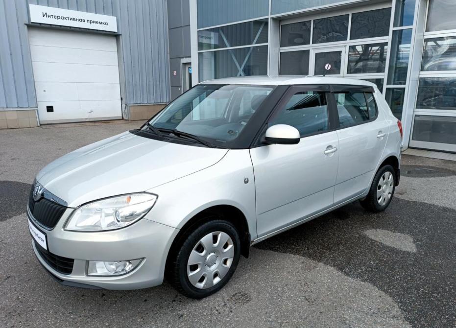 Skoda Fabia II Рестайлинг Санкт-Петербург  - изображение 1