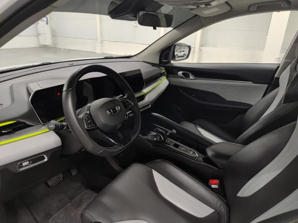Geely Coolray I Рестайлинг с пробегом 2023 года, цена 1 810 000 рублей, 77454 км, внедорожник, Автокод Объявления