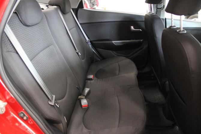Kia Rio III с пробегом 2012 года, цена 829 000 рублей, 177000 км, седан, Автокод Объявления
