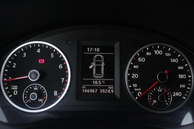 Volkswagen Tiguan I Рестайлинг с пробегом 2016 года, цена 1 450 000 рублей, 166967 км, внедорожник, Автокод Объявления