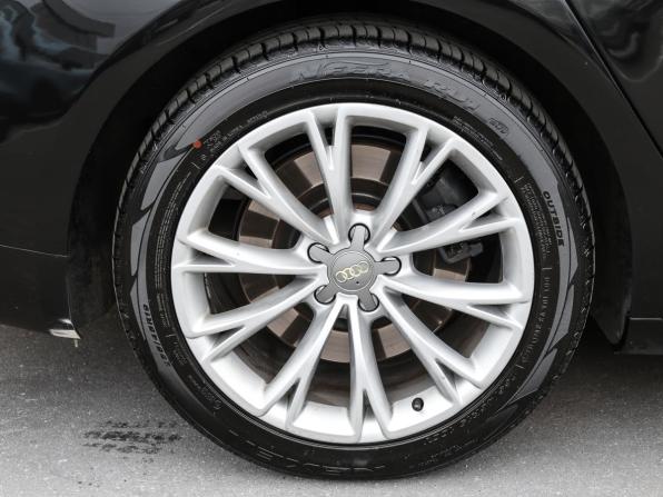 Audi A8 III (D4) с пробегом 2012 года, цена 1 898 000 рублей, 281837 км, седан, Автокод Объявления