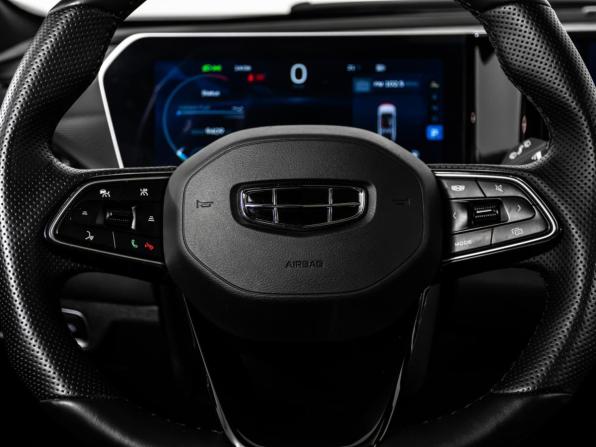 Geely Coolray I Рестайлинг с пробегом 2024 года, цена 2 230 000 рублей, 9409 км, внедорожник, Автокод Объявления