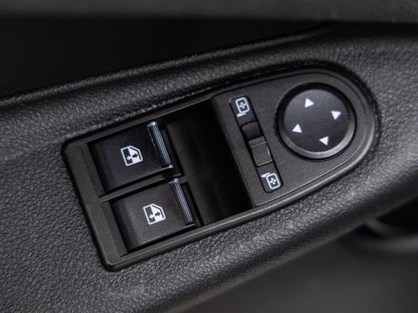 Lada (ВАЗ) Granta I Рестайлинг с пробегом 2023 года, цена 678 000 рублей, 41287 км, лифтбек, Автокод Объявления