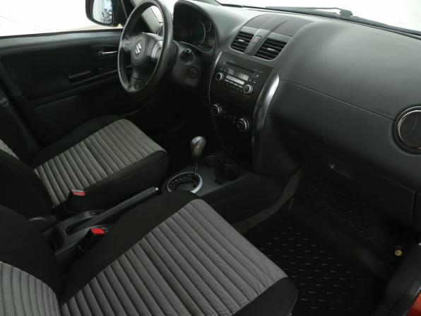 Suzuki SX4 I (Classic) Рестайлинг с пробегом 2010 года, цена 933 000 рублей, 143000 км, хэтчбек, Автокод Объявления