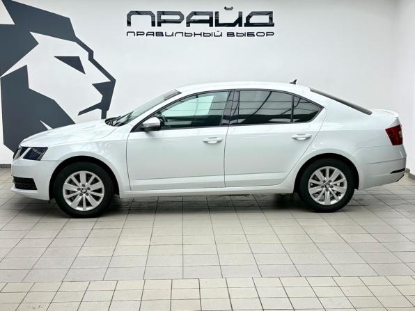Skoda Octavia III (A7) Рестайлинг с пробегом 2017 года, цена 1 379 000 рублей, 222207 км, лифтбек, Автокод Объявления