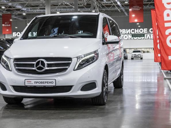Mercedes-Benz V-Класс III (W447) с пробегом 2015 года, цена 3 939 700 рублей, 129935 км, минивэн, Автокод Объявления