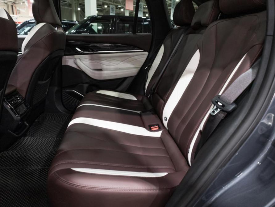 Geely Monjaro I Санкт-Петербург  - изображение 13