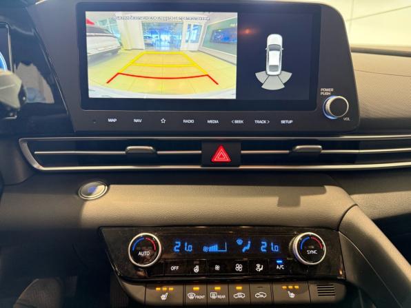 Hyundai Elantra VII (CN7) с пробегом 2023 года, цена 2 299 000 рублей, 60000 км, седан, Автокод Объявления