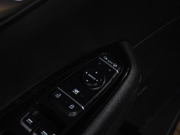 Kia Optima IV Рестайлинг с пробегом 2018 года, цена 1 999 000 рублей, 128704 км, седан, Автокод Объявления
