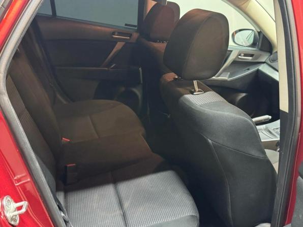 Mazda Axela II с пробегом 2013 года, цена 947 000 рублей, 142000 км, хэтчбек, Автокод Объявления