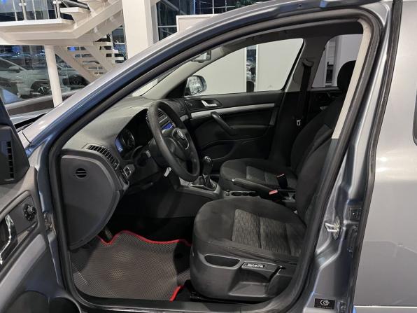 Skoda Octavia II (A5) Рестайлинг с пробегом 2013 года, цена 730 000 рублей, 266458 км, лифтбек, Автокод Объявления