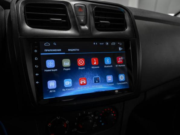Renault Logan II Рестайлинг с пробегом 2020 года, цена 875 000 рублей, 86412 км, седан, Автокод Объявления