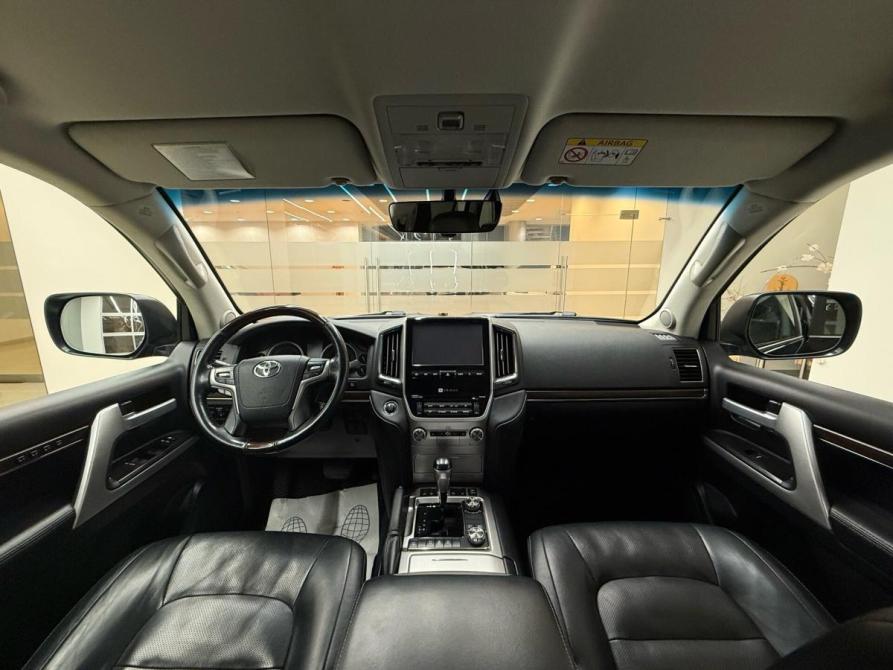 Toyota Land Cruiser 200 Series Рестайлинг 2 Челябинск  - изображение 13