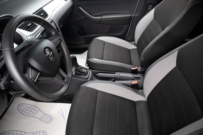 Skoda Rapid I Рестайлинг с пробегом 2019 года, цена 1 299 000 рублей, 119000 км, лифтбек, Автокод Объявления