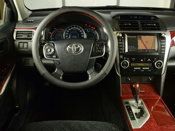 Toyota Camry VII (XV50) с пробегом 2012 года, цена 1 729 995 рублей, 170805 км, седан, Автокод Объявления