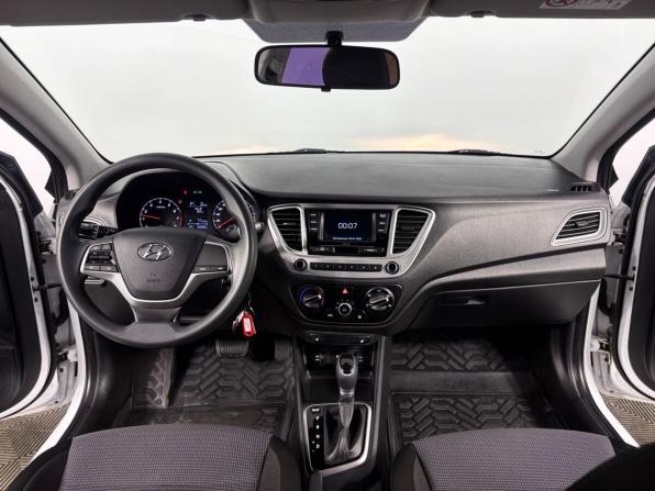 Hyundai Solaris II Рестайлинг с пробегом 2021 года, цена 1 699 000 рублей, 100087 км, седан, Автокод Объявления