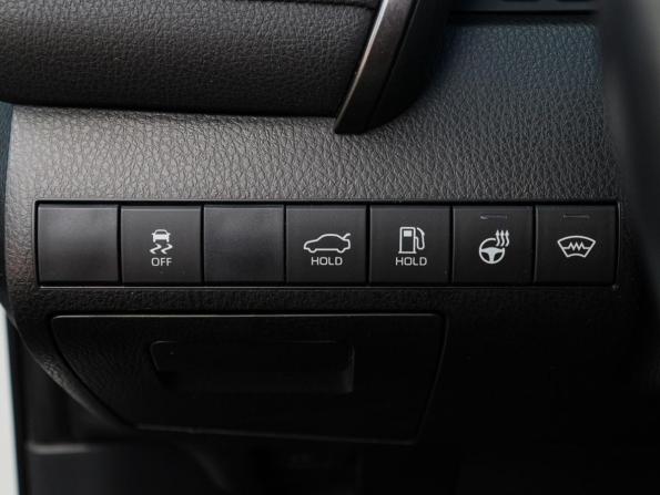Toyota Camry VIII (XV70) Рестайлинг с пробегом 2021 года, цена 3 499 000 рублей, 79150 км, седан, Автокод Объявления