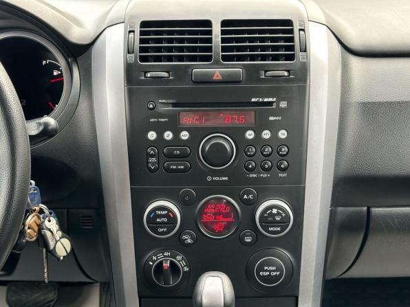Suzuki Grand Vitara II Рестайлинг с пробегом 2011 года, цена 1 219 000 рублей, 139757 км, внедорожник, Автокод Объявления