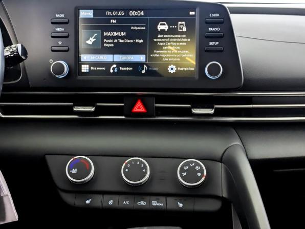 Hyundai Elantra VII (CN7) с пробегом 2022 года, цена 2 170 000 рублей, 47240 км, седан, Автокод Объявления