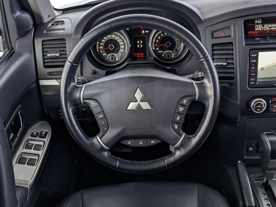 Mitsubishi Pajero IV Рестайлинг 1 Москва  - изображение 22
