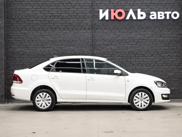 Volkswagen Polo V Рестайлинг с пробегом 2020 года, цена 1 110 000 рублей, 126366 км, седан, Автокод Объявления