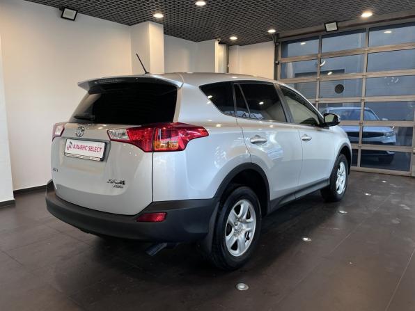 Toyota RAV4 IV (XA40) с пробегом 2015 года, цена 2 480 000 рублей, 56687 км, внедорожник, Автокод Объявления