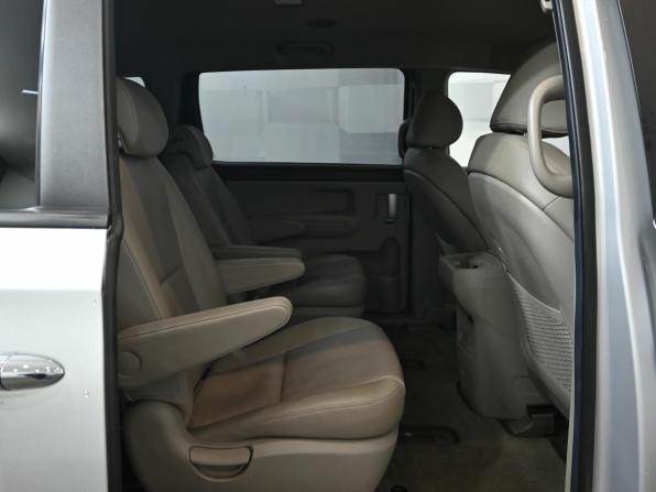 Kia Carnival III с пробегом 2019 года, цена 3 200 000 рублей, 120649 км, минивэн, Автокод Объявления