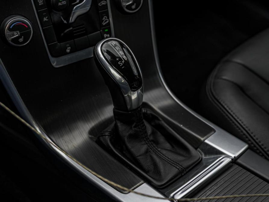 Volvo XC60 I Рестайлинг Санкт-Петербург  - изображение 8