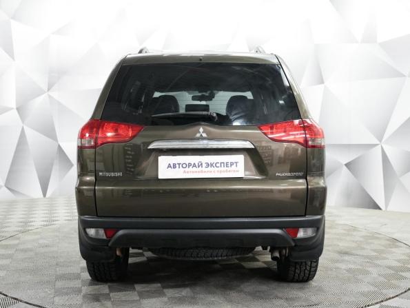 Mitsubishi Pajero Sport II Рестайлинг с пробегом 2014 года, цена 1 760 000 рублей, 239000 км, внедорожник, Автокод Объявления
