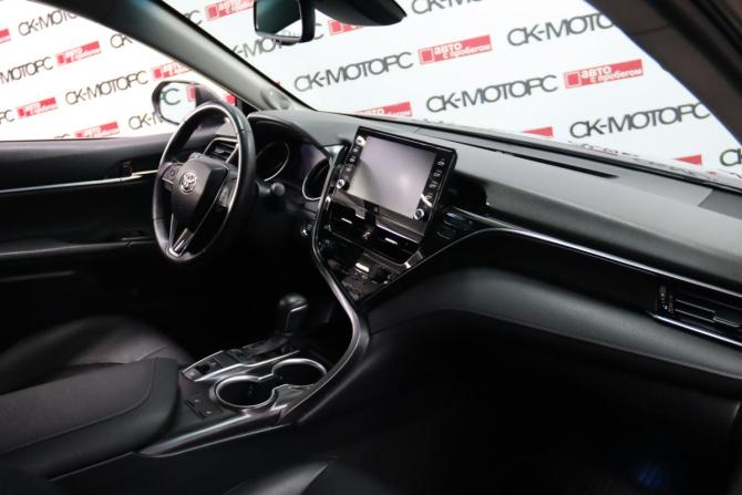 Toyota Camry VIII (XV70) Рестайлинг с пробегом 2021 года, цена 3 295 950 рублей, 80120 км, седан, Автокод Объявления