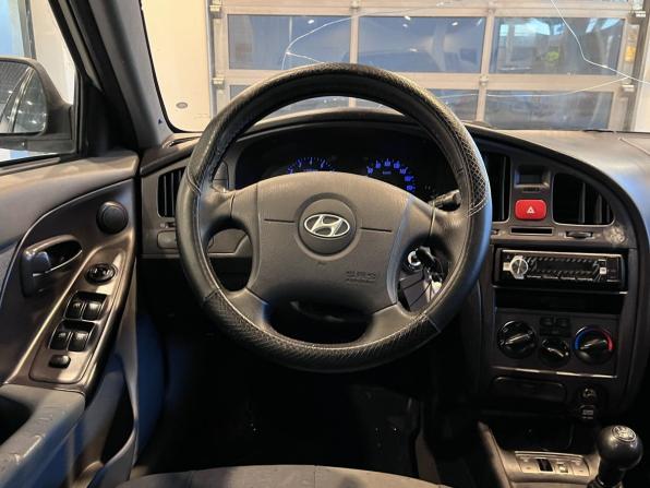 Hyundai Elantra III (XD2) Рестайлинг с пробегом 2004 года, цена 198 000 рублей, 294832 км, седан, Автокод Объявления