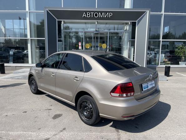 Volkswagen Polo V Рестайлинг с пробегом 2015 года, цена 722 500 рублей, 249427 км, седан, Автокод Объявления