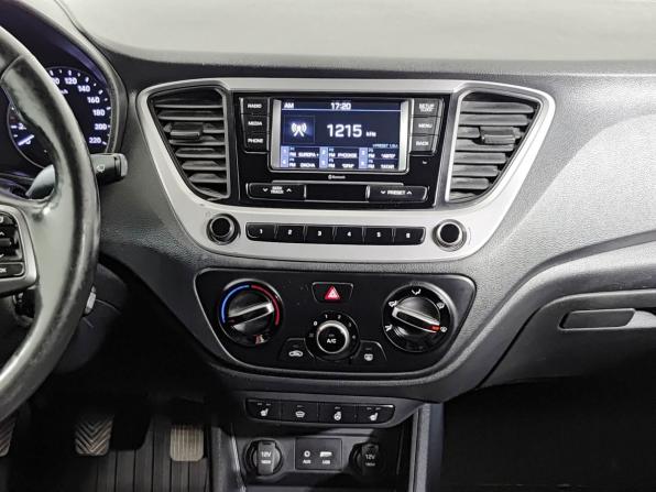 Hyundai Solaris II с пробегом 2018 года, цена 1 200 000 рублей, 130000 км, седан, Автокод Объявления