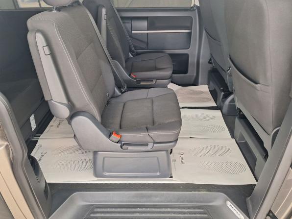 Volkswagen Multivan T6 с пробегом 2017 года, цена 3 150 000 рублей, 219714 км, минивэн, Автокод Объявления