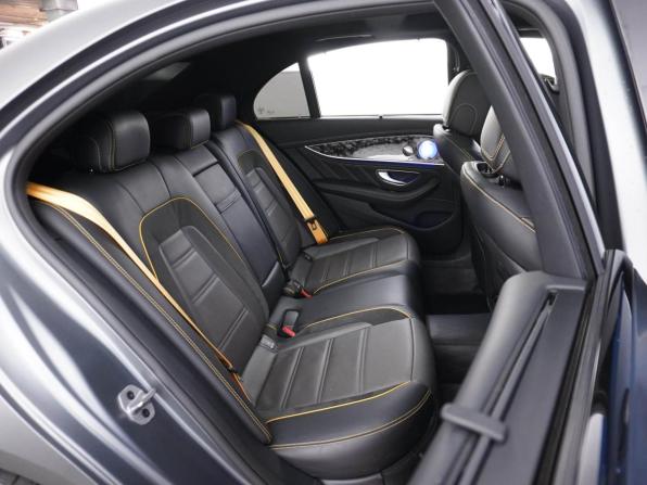 Mercedes-Benz E-Класс AMG V (W213) Рестайлинг с пробегом 2021 года, цена 9 888 000 рублей, 27765 км, седан, Автокод Объявления