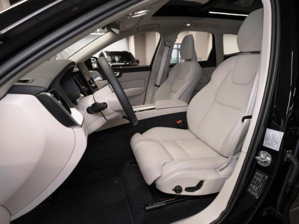 Volvo XC60 II Рестайлинг 2 с пробегом 2026 года, цена 8 100 000 рублей, 50 км, внедорожник, Автокод Объявления