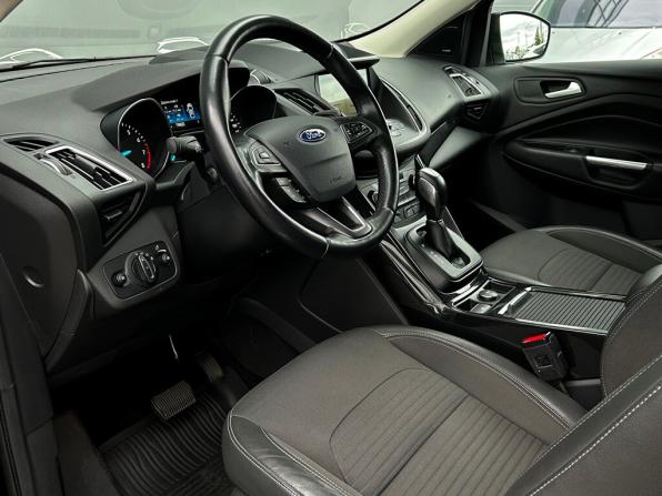 Ford Kuga II Рестайлинг с пробегом 2018 года, цена 1 699 300 рублей, 109054 км, внедорожник, Автокод Объявления