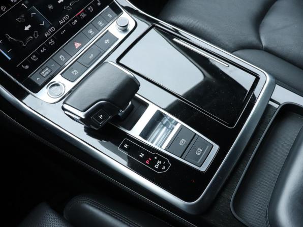 Audi Q7 II (4M) Рестайлинг с пробегом 2021 года, цена 7 749 000 рублей, 58875 км, внедорожник, Автокод Объявления