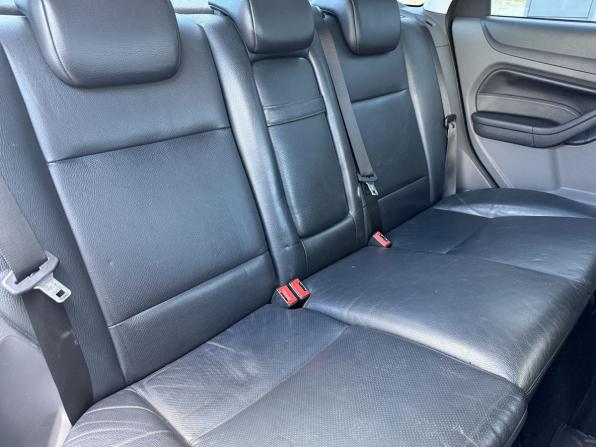 Ford Focus II с пробегом 2007 года, цена 360 000 рублей, 258014 км, седан, Автокод Объявления