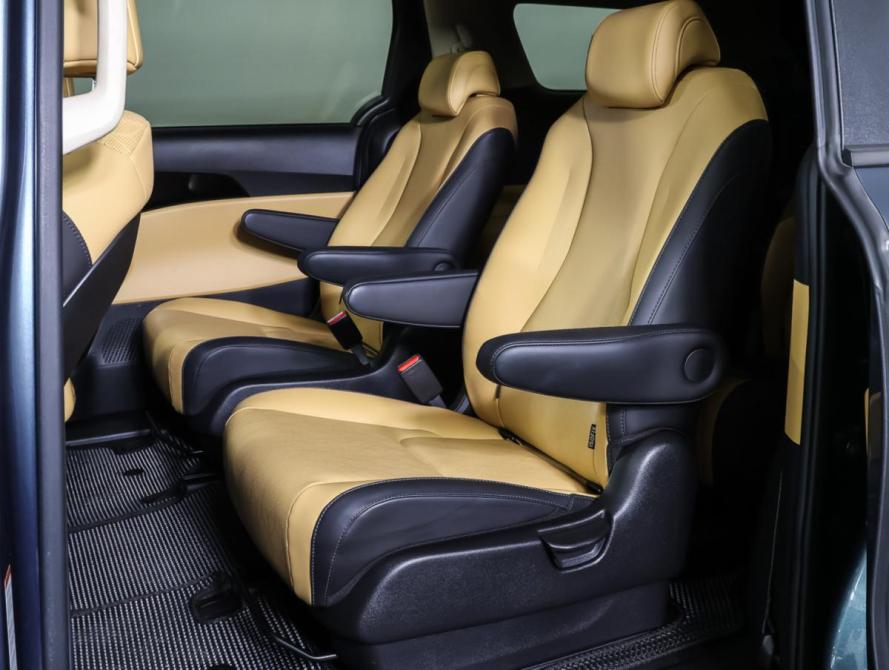 Kia Carnival IV Москва  - изображение 13