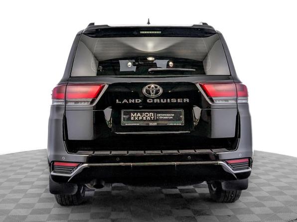Toyota Land Cruiser 300 Series с пробегом 2024 года, цена 12 225 000 рублей, 35000 км, внедорожник, Автокод Объявления