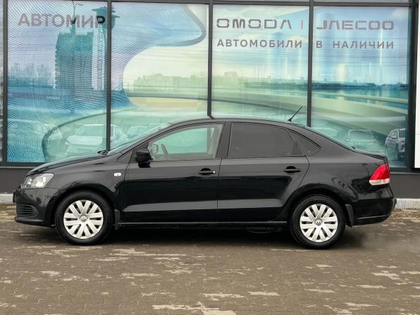 Volkswagen Polo V с пробегом 2015 года, цена 520 000 рублей, 285631 км, седан, Автокод Объявления