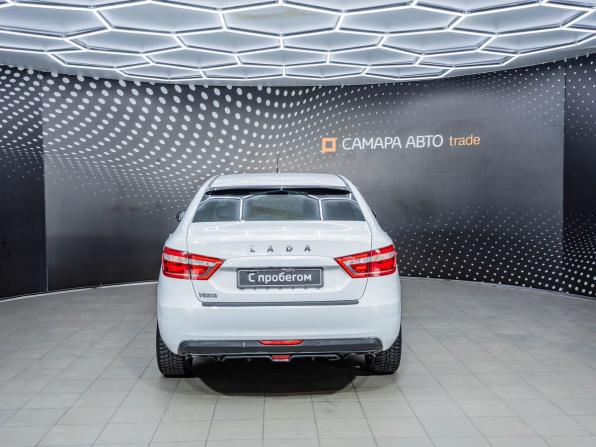 Lada (ВАЗ) Vesta I с пробегом 2018 года, цена 834 000 рублей, 106232 км, седан, Автокод Объявления