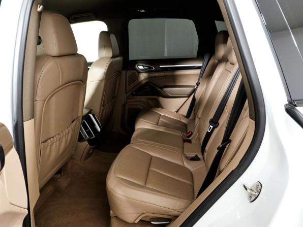 Porsche Cayenne II (958) с пробегом 2014 года, цена 2 598 000 рублей, 252538 км, внедорожник, Автокод Объявления