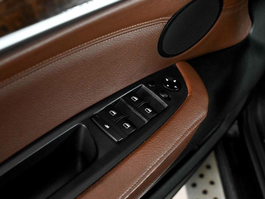BMW X5 II (E70) Рестайлинг Екатеринбург  - изображение 17