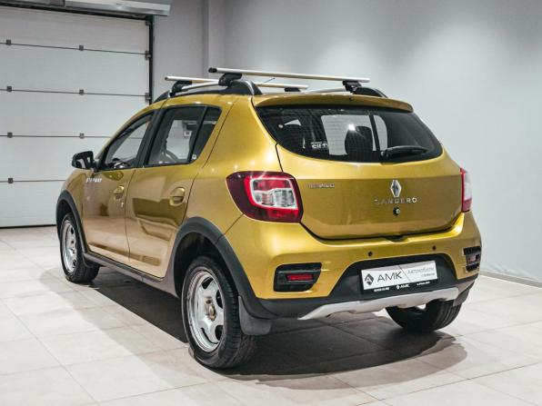 Renault Sandero II с пробегом 2017 года, цена 854 137 рублей, 184524 км, хэтчбек, Автокод Объявления