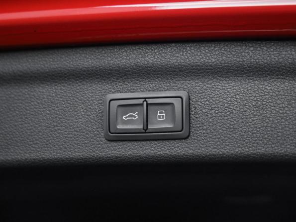 Audi Q3 II (F3) с пробегом 2019 года, цена 2 639 000 рублей, 112216 км, внедорожник, Автокод Объявления