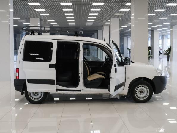Peugeot Partner I Рестайлинг с пробегом 2011 года, цена 332 000 рублей, 199114 км, компактвэн, Автокод Объявления