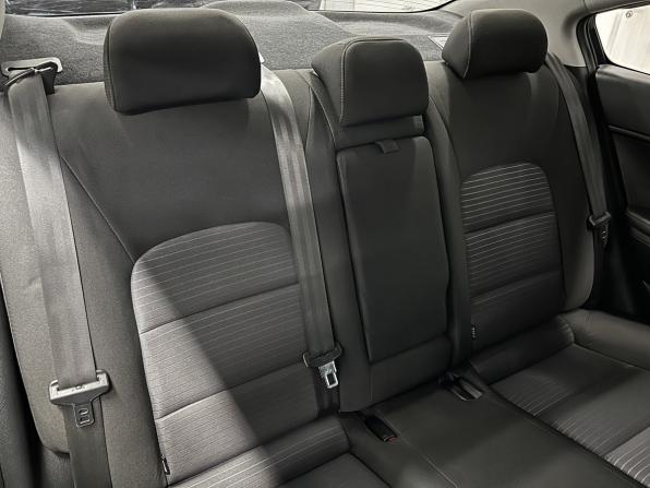 Kia Cerato III Рестайлинг (Classic) с пробегом 2017 года, цена 1 430 000 рублей, 93493 км, седан, Автокод Объявления