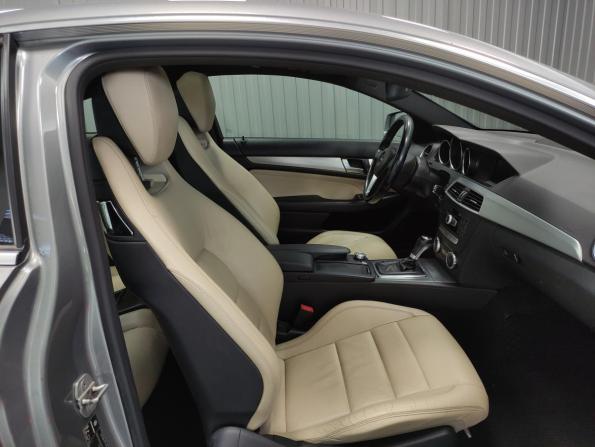 Mercedes-Benz C-Класс III (W204) Рестайлинг с пробегом 2011 года, цена 1 240 000 рублей, 278506 км, купе, Автокод Объявления